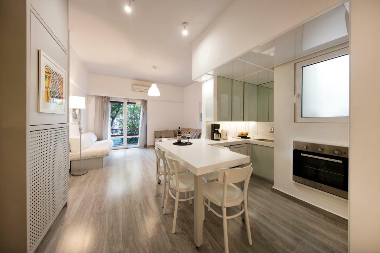 Artistic Apartment Next To Everything Атина Екстериор снимка